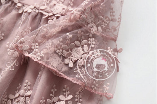 Vestido Infantil Princesa Coreano con Encaje y Mangas Trompeta - Image 3