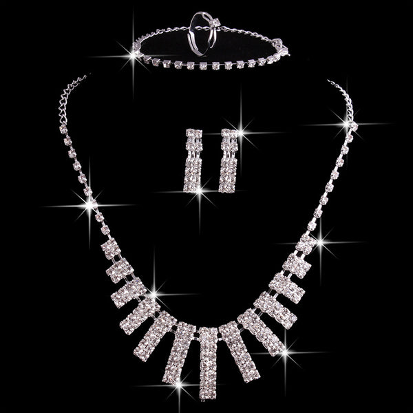 Juego de Joyas con Cristales: Collar, Aretes, Anillo y Pulsera para Mujer
