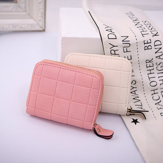 Monedero Grabado Lingge con Diseño en Relieve - Image 9