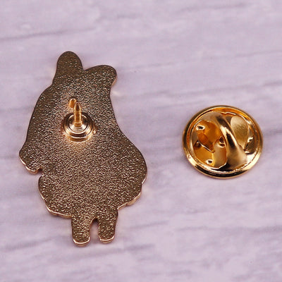 Broche de Metal Adorable con Diseño de Niña Caricatura - Image 3