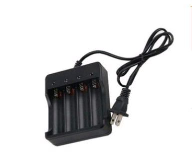 Cargador Rápido 4 Ranuras para Baterías 18650 - 3.7V/4.2V - Image 2
