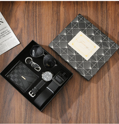 Set de Accesorios Premium para Hombre: Cartera, Cinturón, Reloj y Lentes de Sol - Image 9