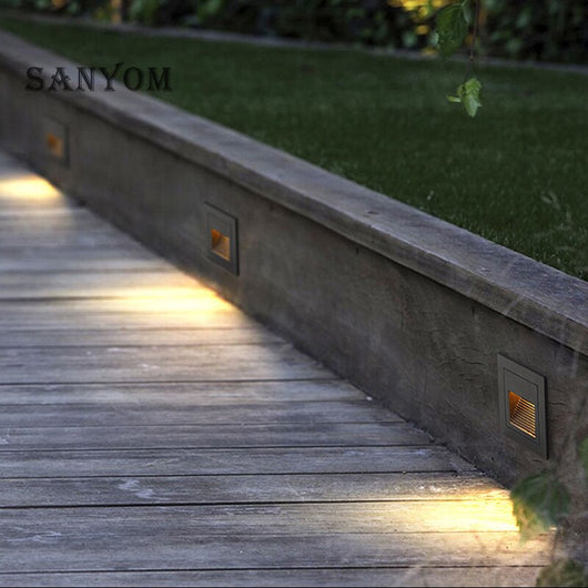 Luminaria LED Empotrable Resistente al Agua para Escaleras y Pasillos - Image 4