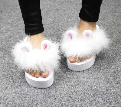 Sandalias Plataforma con Orejas de Conejo - Zapatos de Piel de Avestruz Suave y Cómodos - Image 4