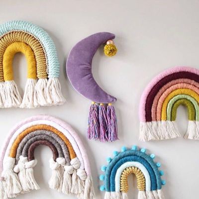 Tapiz Arcoíris Tejido a Mano con Borlas Decorativas