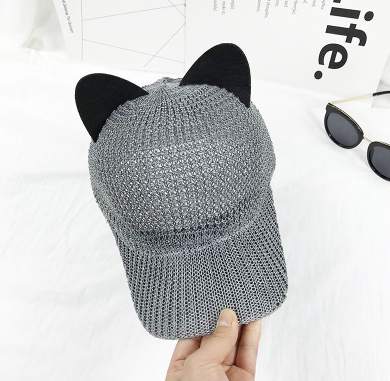 Gorra de Béisbol con Orejas de Gato Transpirable y Protección Solar - Image 7