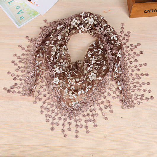 Pañuelo de Seda con Encaje y Flecos Creativos para Mujer - Image 6