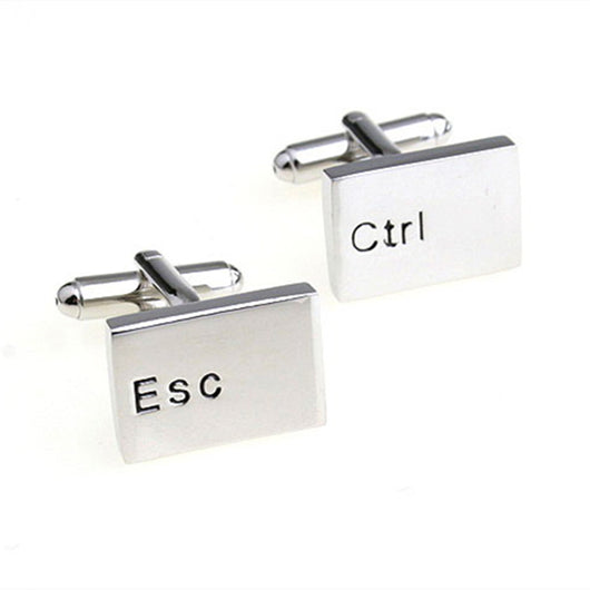 Mancuernillas de Metal con Letras Francesas para Hombre - Image 2