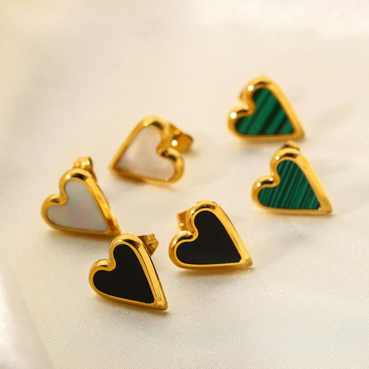 Aretes de Concha Negra Natural con Diseño de Amor - Image 8