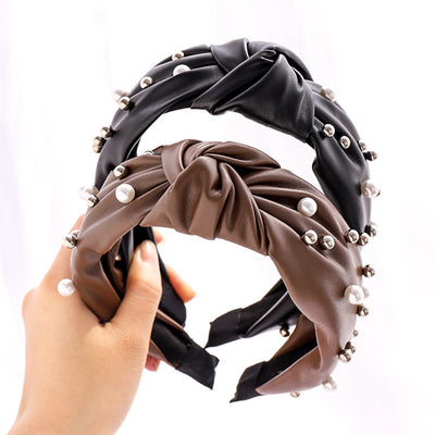 Diadema de Cuero con Perlas y Cuentas Decorativas - Image 15