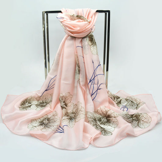Chal de Seda Salvaje para Mujer Madura - Elegancia y Confort - Image 7