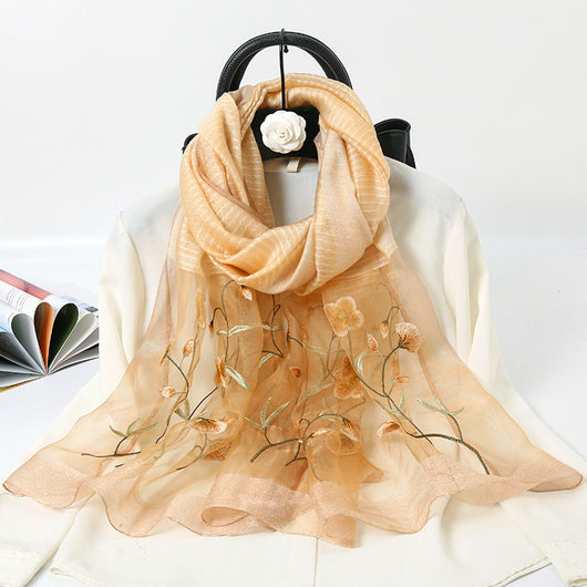 Foulard de Seda Dorado con Bordados - Chal Cheongsam Elegante - Image 6