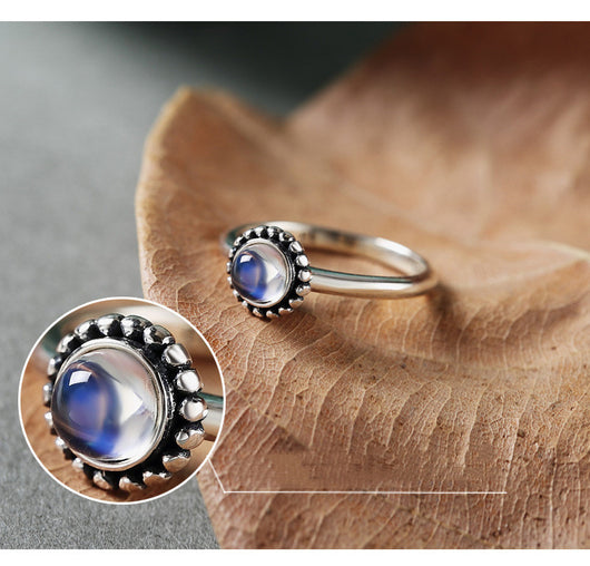 Anillo de Piedra de Luna Plata para Mujer con Cristal de Gema - Image 8