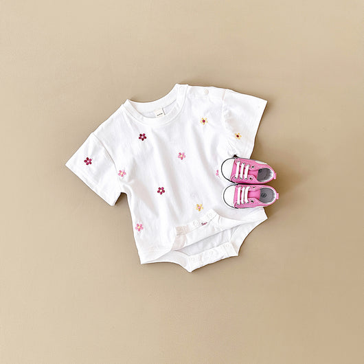 Jumpsuit Infantil con Bordado Floral, Cuello Redondo y Diseño Triangular - Image 2