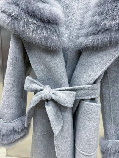 Abrigo de Invierno para Mujer en Lana de Oveja con Corte Ajustado - Image 19