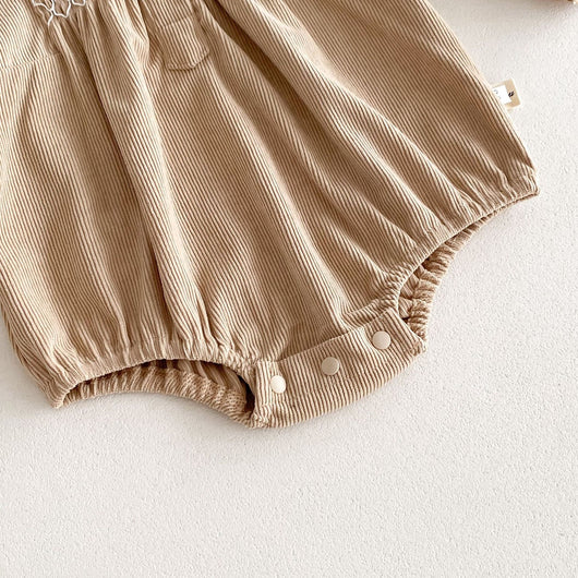 Vestido Enterizo de Pana para Bebé Niña con Diseño Triangular - Image 57