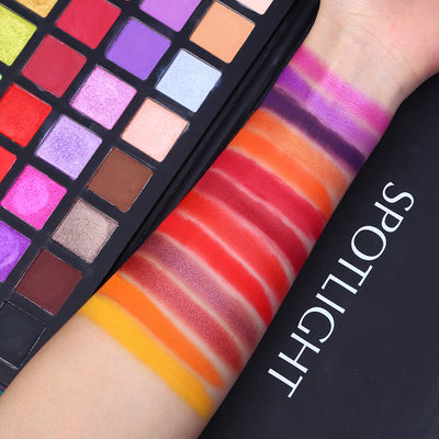 Paleta de Sombras Spotlight 40 Colores - Image 9
