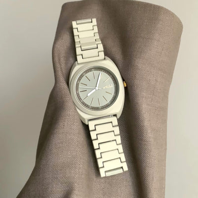 Reloj Minimalista para Mujer con Diseño Exclusivo y Personalidad - Image 9