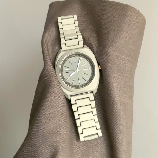 Reloj Minimalista para Mujer con Diseño Exclusivo y Personalidad - Image 9