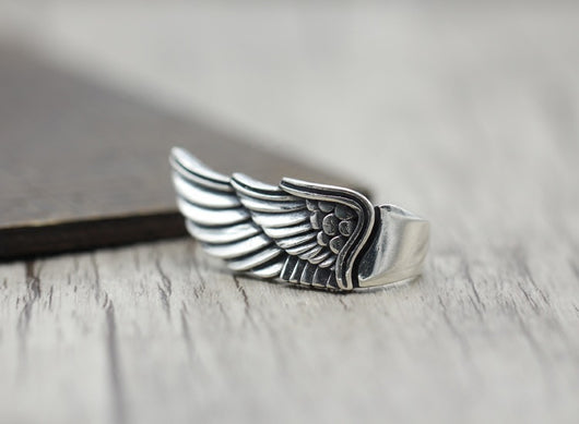 Anillo de Alas Personalizado Estilo Vintage - Image 2