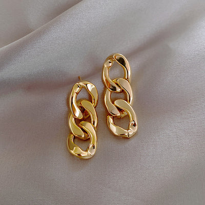 Aretes Geométricos Retorcidos en Metal Versátil - Image 5