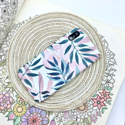 Funda de Teléfono Pintada a Mano - Image 2