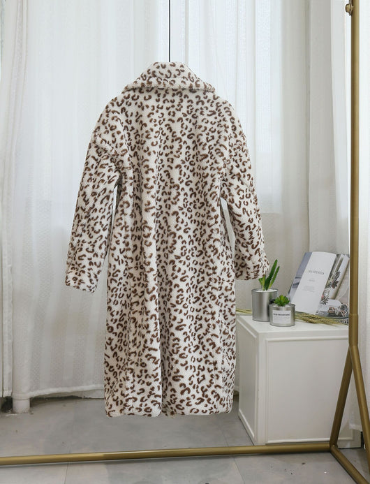 Abrigo Holgado de Lana Esquilada Premium - Image 16