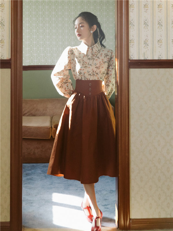 Conjunto Dos Piezas: Blusa Estampada con Falda Cintura Alta
