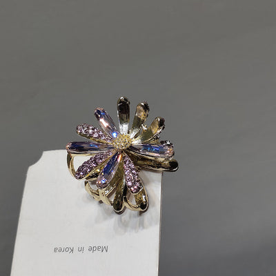 Broche Metálico de Margarita de Cristal Coreano Elegante - Image 12