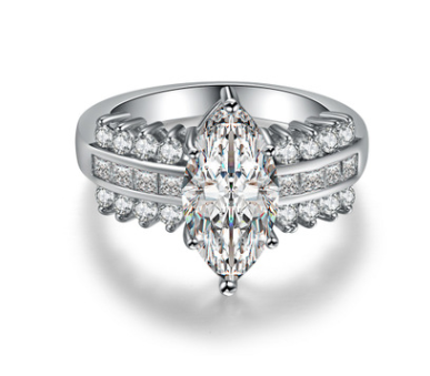 Anillo de Circonia Cúbica Baño de Platino - Diseño Moderno y Elegante - Image 3