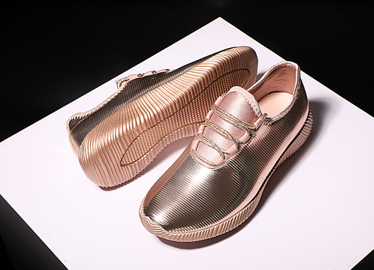 Zapatos Deportivos y Casuales para Mujer - Image 9