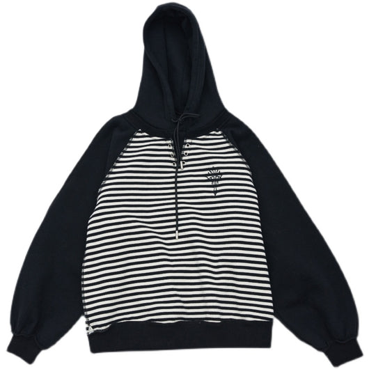 Sudadera con Capucha Falsa Dos Piezas Bordada Oversize - Image 7