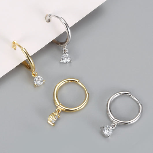 Aretes Minimalistas de Diamante Geométrico - Image 2