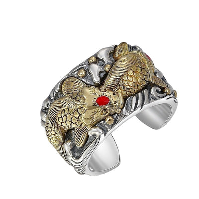 Anillo de Plata Esterlina para Hombre con Diseño Koi Ancho - Image 4