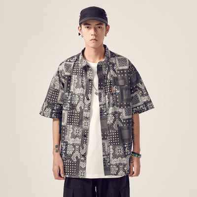 Camisa Étnica Estampada de Manga Corta