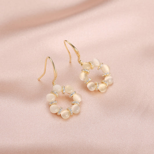 Aretes de Diseño Premium con Acabado Elegante - Image 11