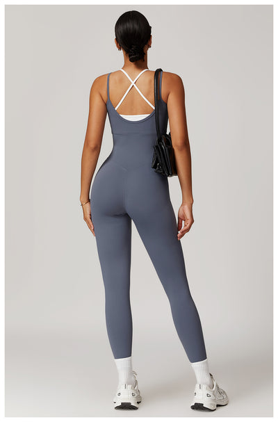 Jumpsuit Deportivo Bicolor con Tirantes Ajustables - Image 26