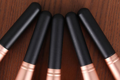 Set de 14 Brochas de Maquillaje con Mango de Madera - Image 3