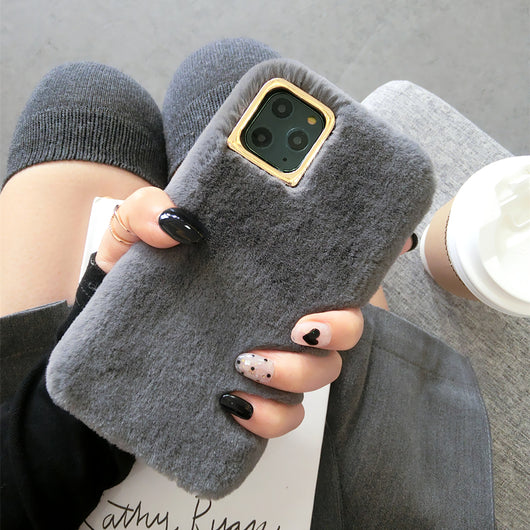 Funda para Celular Conejo de Peluche - Image 8