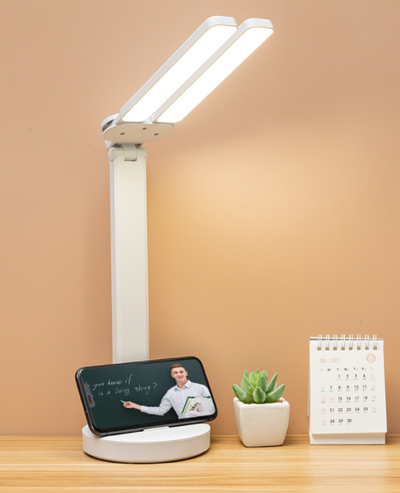 Lámpara LED Recargable de Escritorio con Protección Visual para Estudiantes