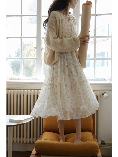 Falda Larga con Mangas Estampado Floral Artístico - Image 9