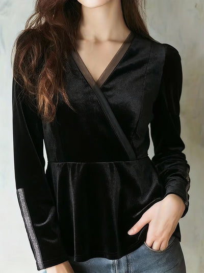Blusa de Terciopelo Negra Ajustada al Cuerpo con Cintura Fruncida y Mangas Largas - Image 5