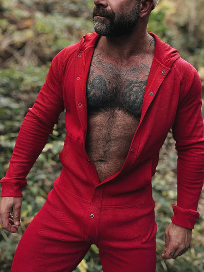 Pijama Enterizo Rojo con Capucha y Botones Frontales