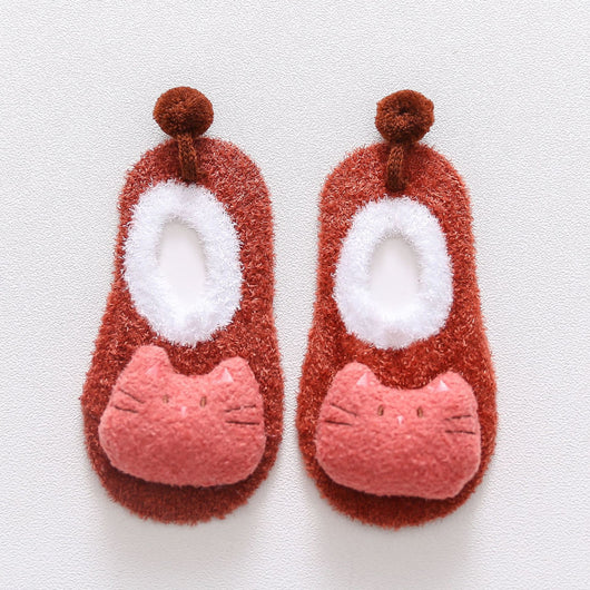 Calcetines Antideslizantes con Diseño de Muñecos 3D para Primavera y Otoño - Image 5