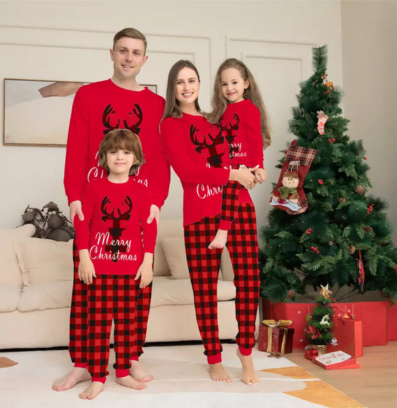 Pijamas Navideños a Juego para Padres e Hijos con Estampado de Letras