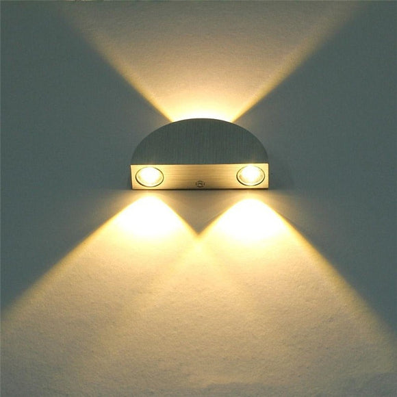 Lámpara Decorativa Semicircular LED en Aluminio para Interior