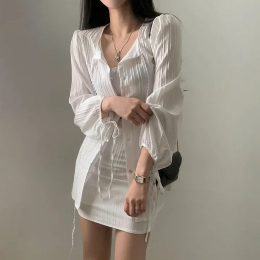 Conjunto Elegante de Diseño Francés: Blusa Ajustada con Protección Solar y Falda Esbeltecedora - Image 3