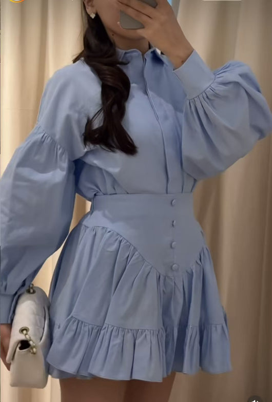 Conjunto Ejecutivo Falda Tableada con Blusa de Mangas Voluminosas - Image 9