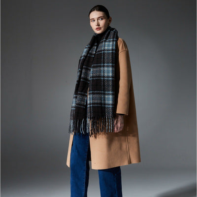 Bufanda Escocesa Azul Otoño Invierno - Estilo Europeo y Americano - Image 4