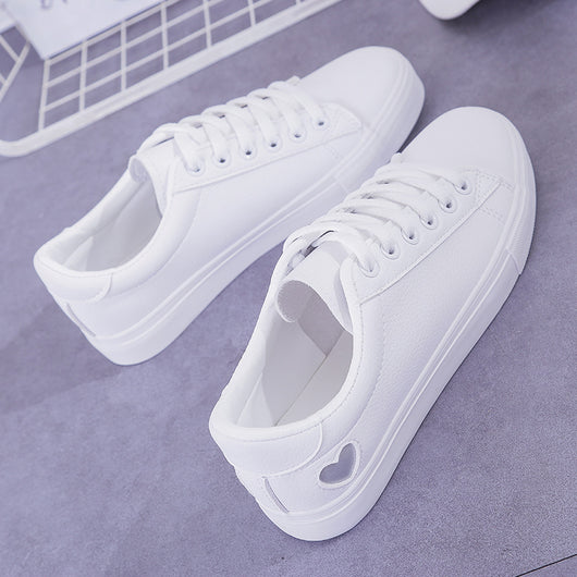 Zapatillas Deportivas de Cuero PU para Mujer con Detalles de Corazón - Image 14